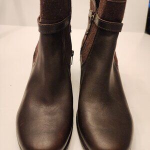 UGG Stout Emalie Brown Leather Boots